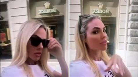 Ilary Blasi, multa mentre faceva il video dei Rolex per Totti